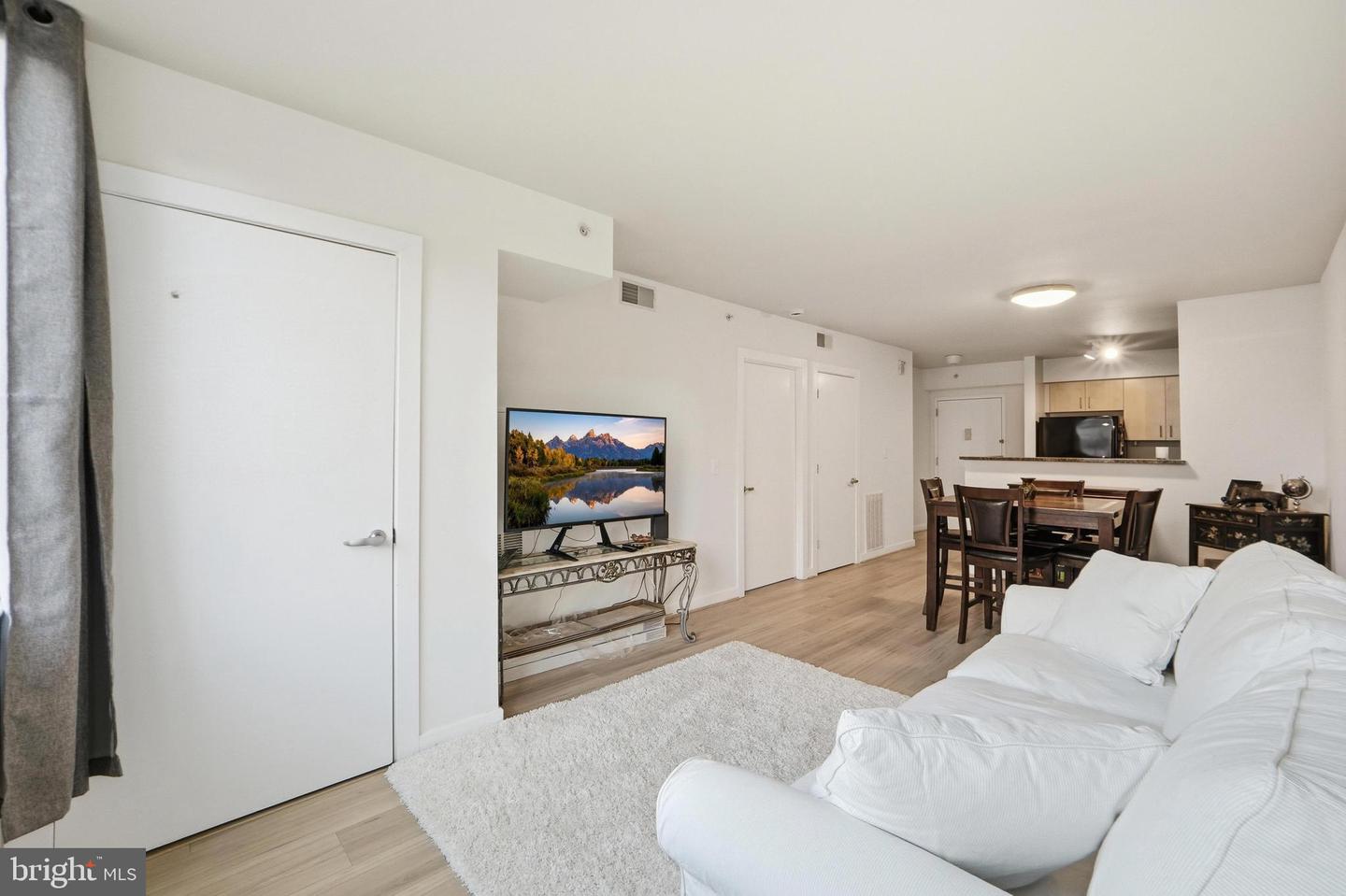 1000 NEW JERSEY AVE SE #216, WASHINGTON, District Of Columbia 20003, 1 Bedroom Bedrooms, ,1 BathroomBathrooms,Residential,For sale,1000 NEW JERSEY AVE SE #216,DCDC2243430 MLS # DCDC2243430