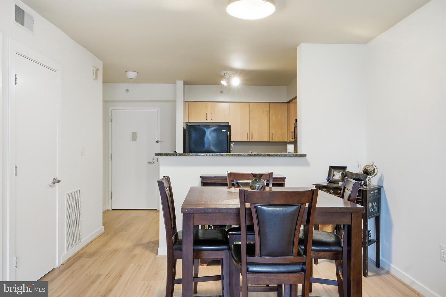 1000 NEW JERSEY AVE SE #216, WASHINGTON, District Of Columbia 20003, 1 Bedroom Bedrooms, ,1 BathroomBathrooms,Residential,For sale,1000 NEW JERSEY AVE SE #216,DCDC2243430 MLS # DCDC2243430