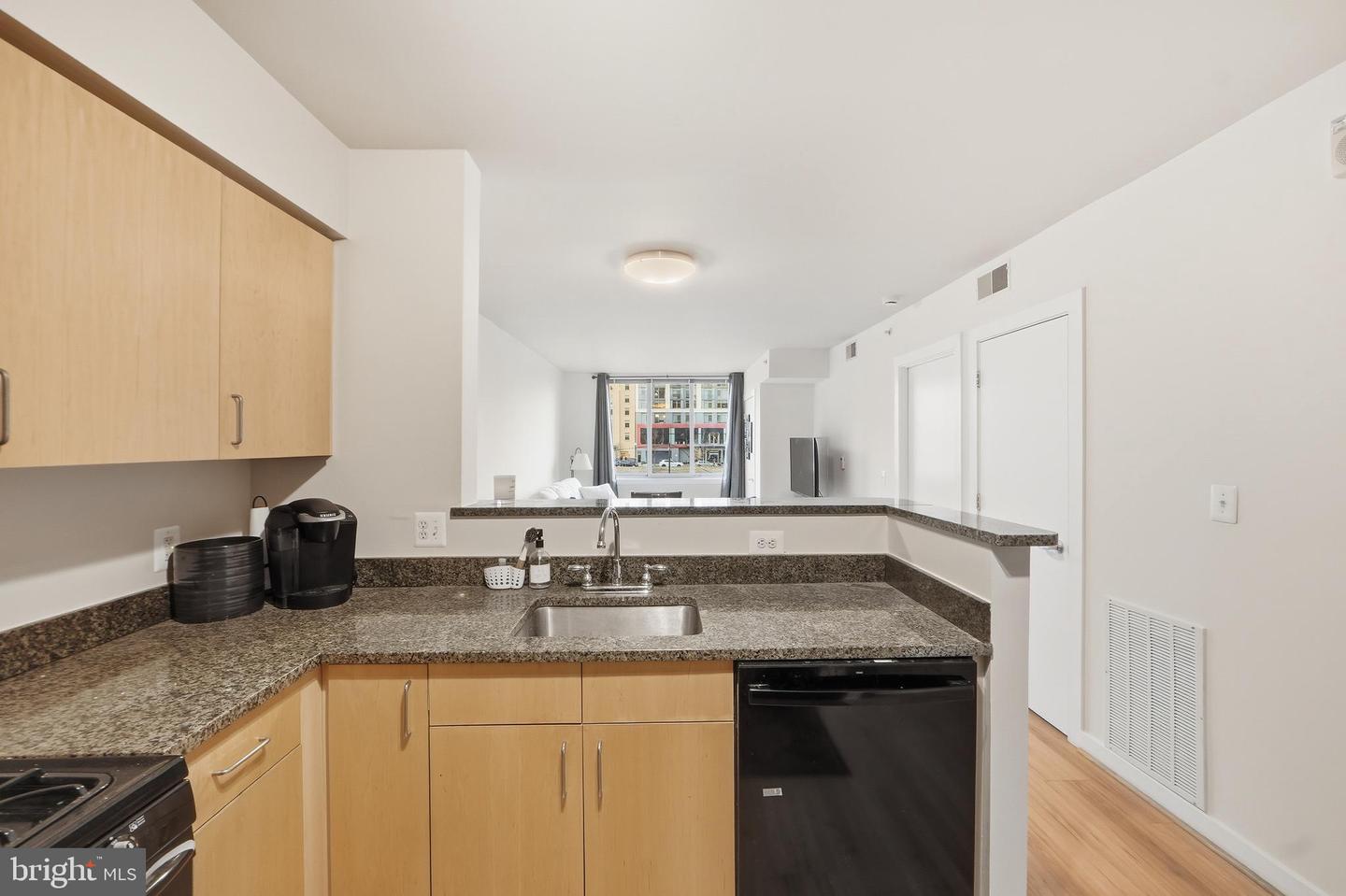 1000 NEW JERSEY AVE SE #216, WASHINGTON, District Of Columbia 20003, 1 Bedroom Bedrooms, ,1 BathroomBathrooms,Residential,For sale,1000 NEW JERSEY AVE SE #216,DCDC2243430 MLS # DCDC2243430