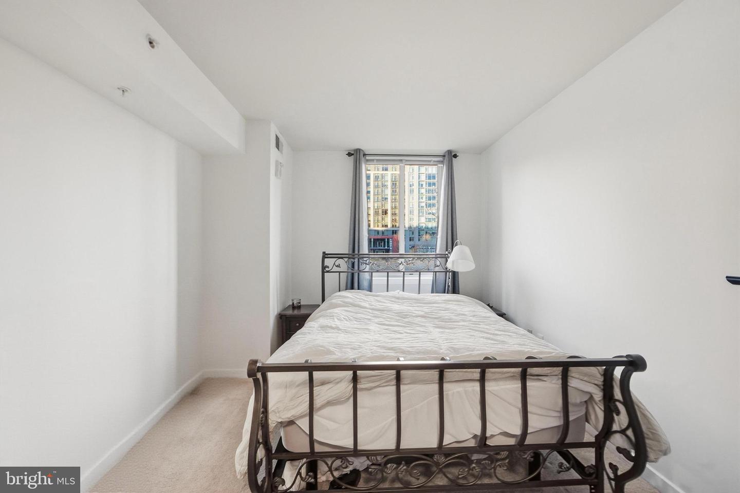 1000 NEW JERSEY AVE SE #216, WASHINGTON, District Of Columbia 20003, 1 Bedroom Bedrooms, ,1 BathroomBathrooms,Residential,For sale,1000 NEW JERSEY AVE SE #216,DCDC2243430 MLS # DCDC2243430