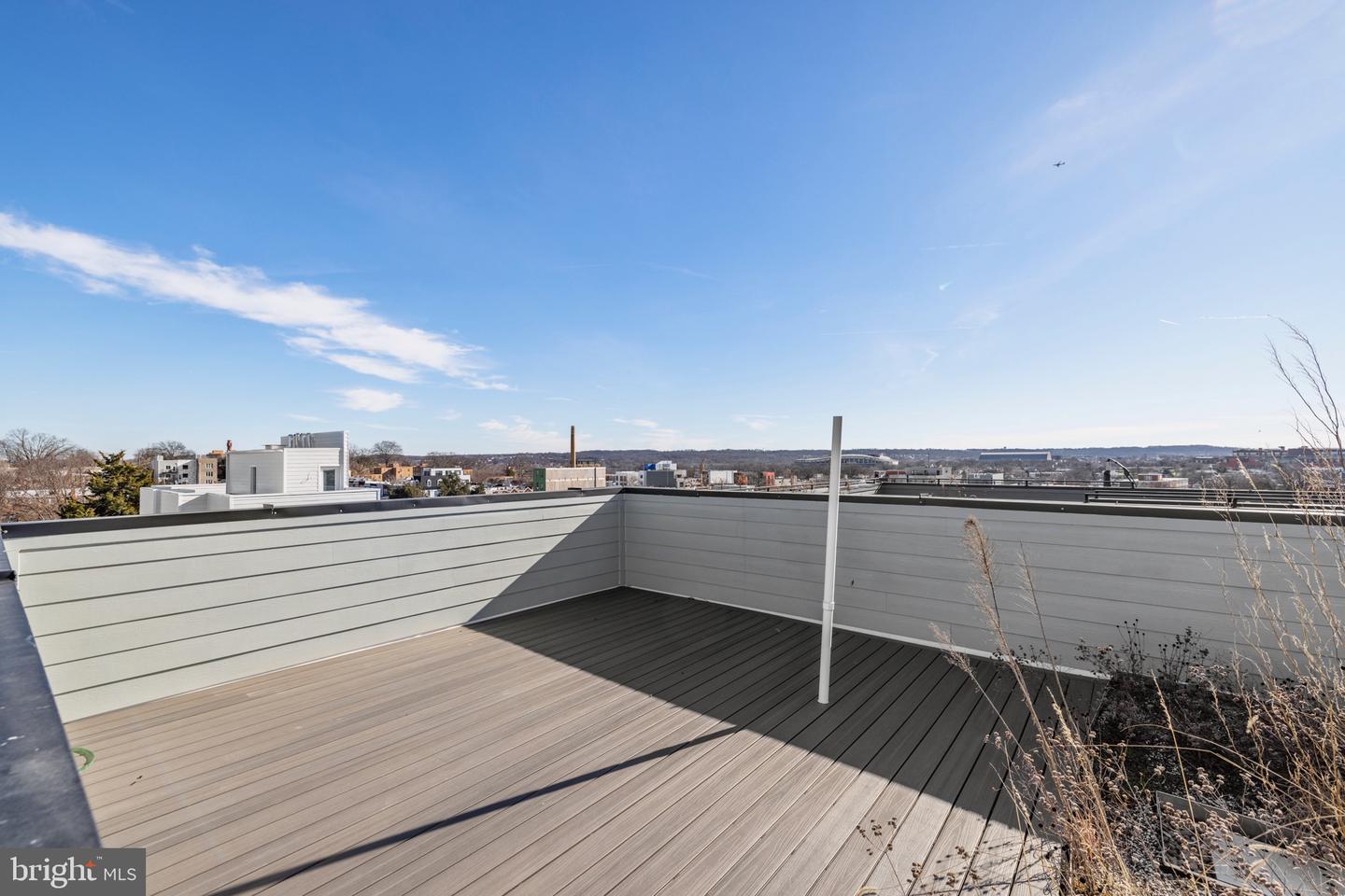 824 18TH ST NE #10, WASHINGTON, District Of Columbia 20002, 2 Bedrooms Bedrooms, ,2 BathroomsBathrooms,Residential,For sale,824 18TH ST NE #10,DCDC2243442 MLS # DCDC2243442