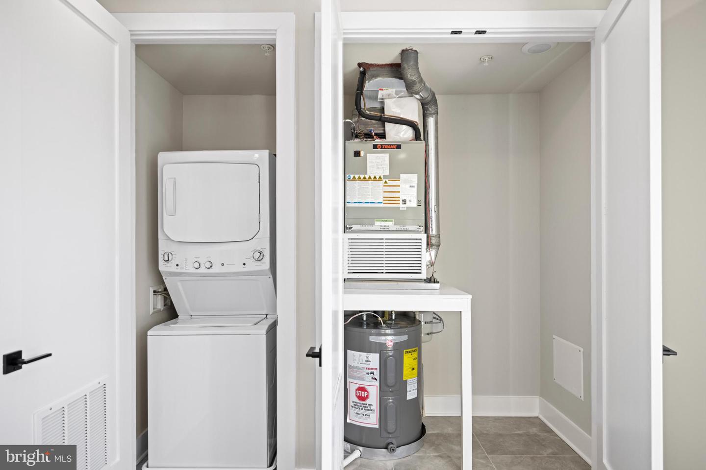 824 18TH ST NE #303, WASHINGTON, District Of Columbia 20002, 1 Bedroom Bedrooms, ,1 BathroomBathrooms,Residential,For sale,824 18TH ST NE #303,DCDC2243446 MLS # DCDC2243446