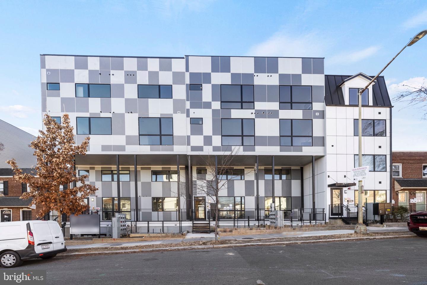 824 18TH ST NE #303, WASHINGTON, District Of Columbia 20002, 1 Bedroom Bedrooms, ,1 BathroomBathrooms,Residential,For sale,824 18TH ST NE #303,DCDC2243446 MLS # DCDC2243446