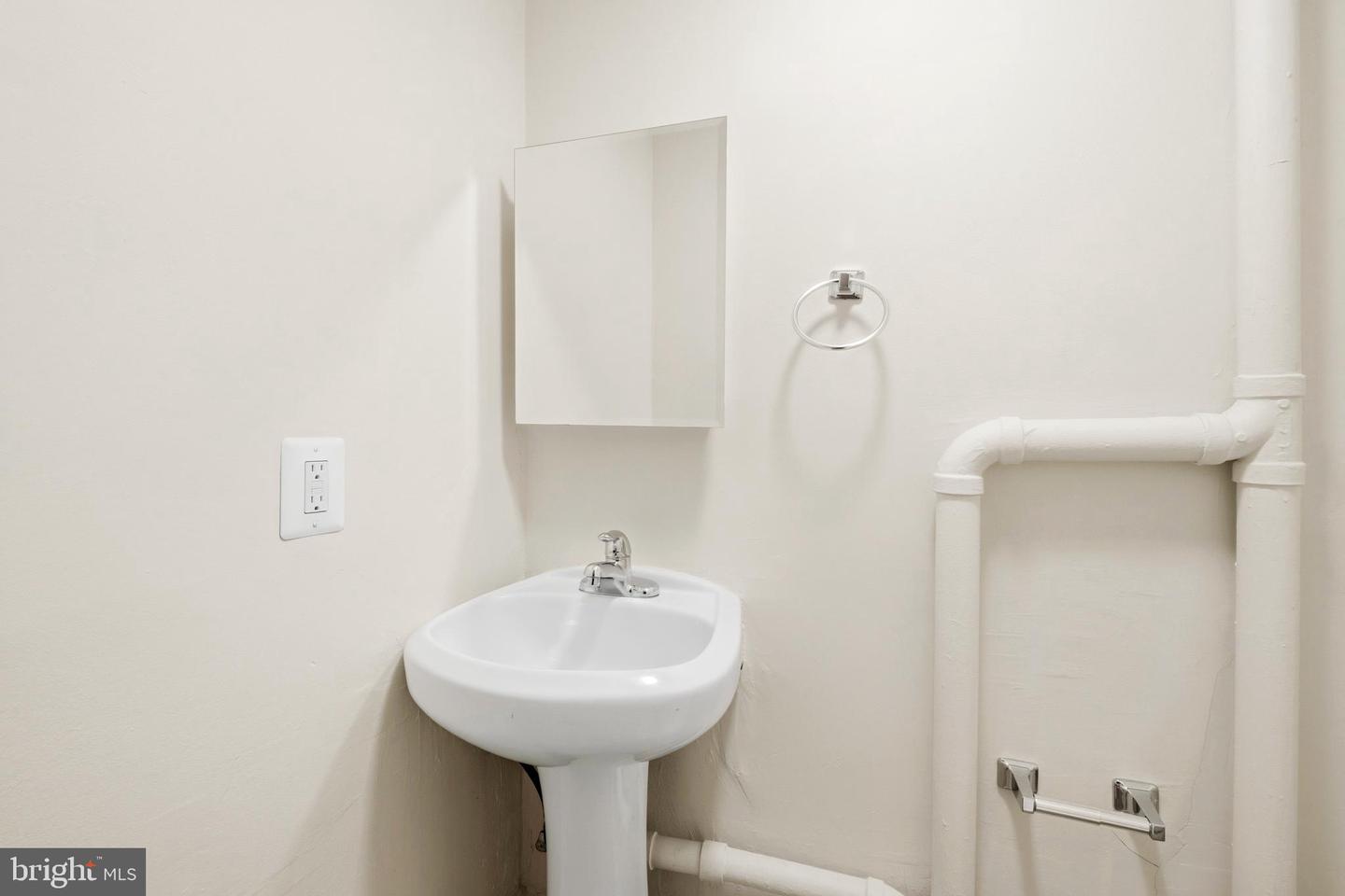 237 15TH ST SE, WASHINGTON, District Of Columbia 20003, ,Land,For sale,237 15TH ST SE,DCDC2243534 MLS # DCDC2243534 237 15TH ST SE, WASHINGTON, District Of Columbia 20003, ,Land,For sale,237 15TH ST SE,DCDC2243534 MLS # DCDC2243534