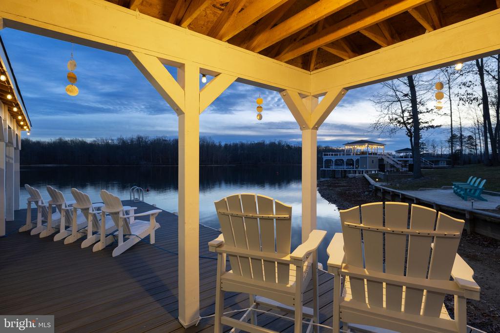 14 FAIRVIEW DR, MINERAL, Virginia 23117, 6 Bedrooms Bedrooms, ,4 BathroomsBathrooms,Residential,14 FAIRVIEW DR,VALA2009134 MLS # VALA2009134