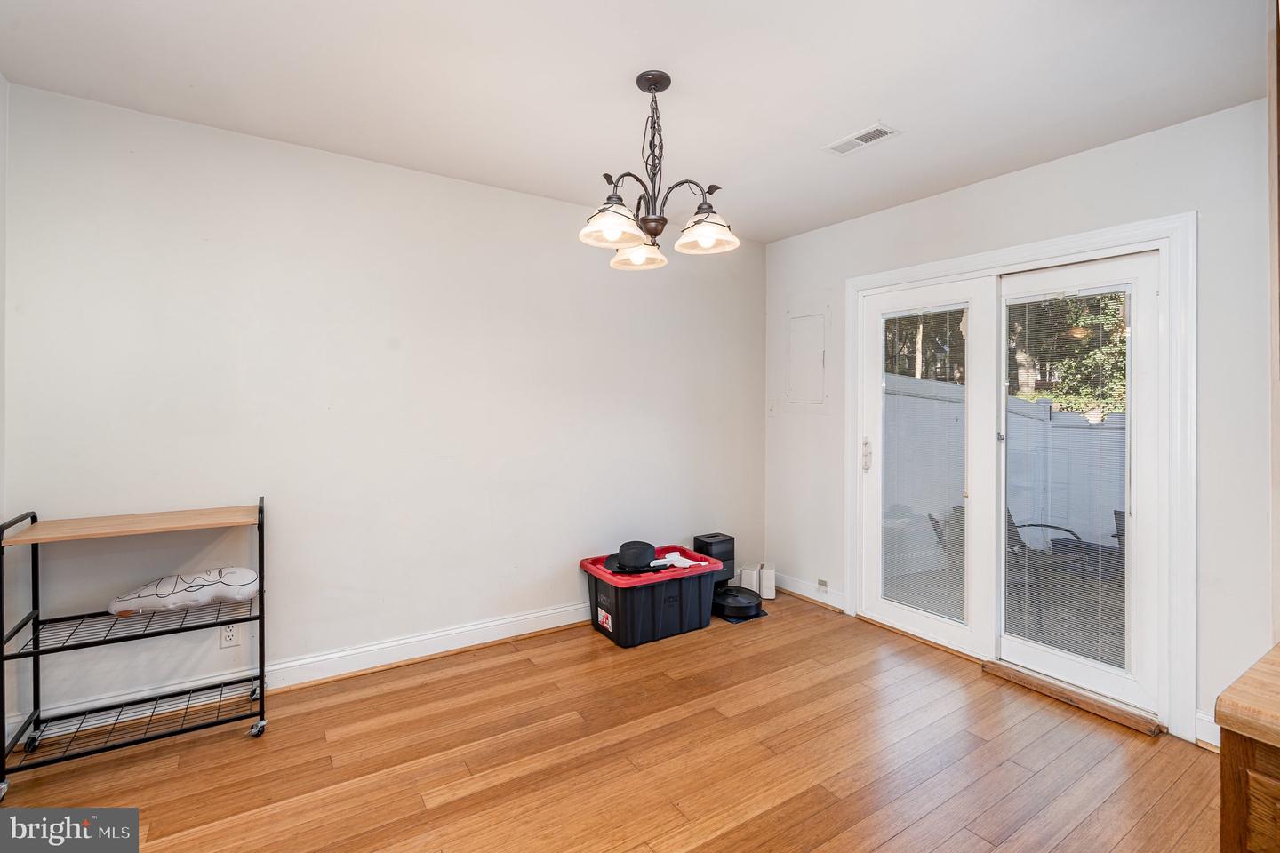 205 POWHATAN CT #100, STAFFORD, Virginia 22556, 3 Bedrooms Bedrooms, ,2 BathroomsBathrooms,Residential,For sale,205 POWHATAN CT #100,VAST2041908 MLS # VAST2041908