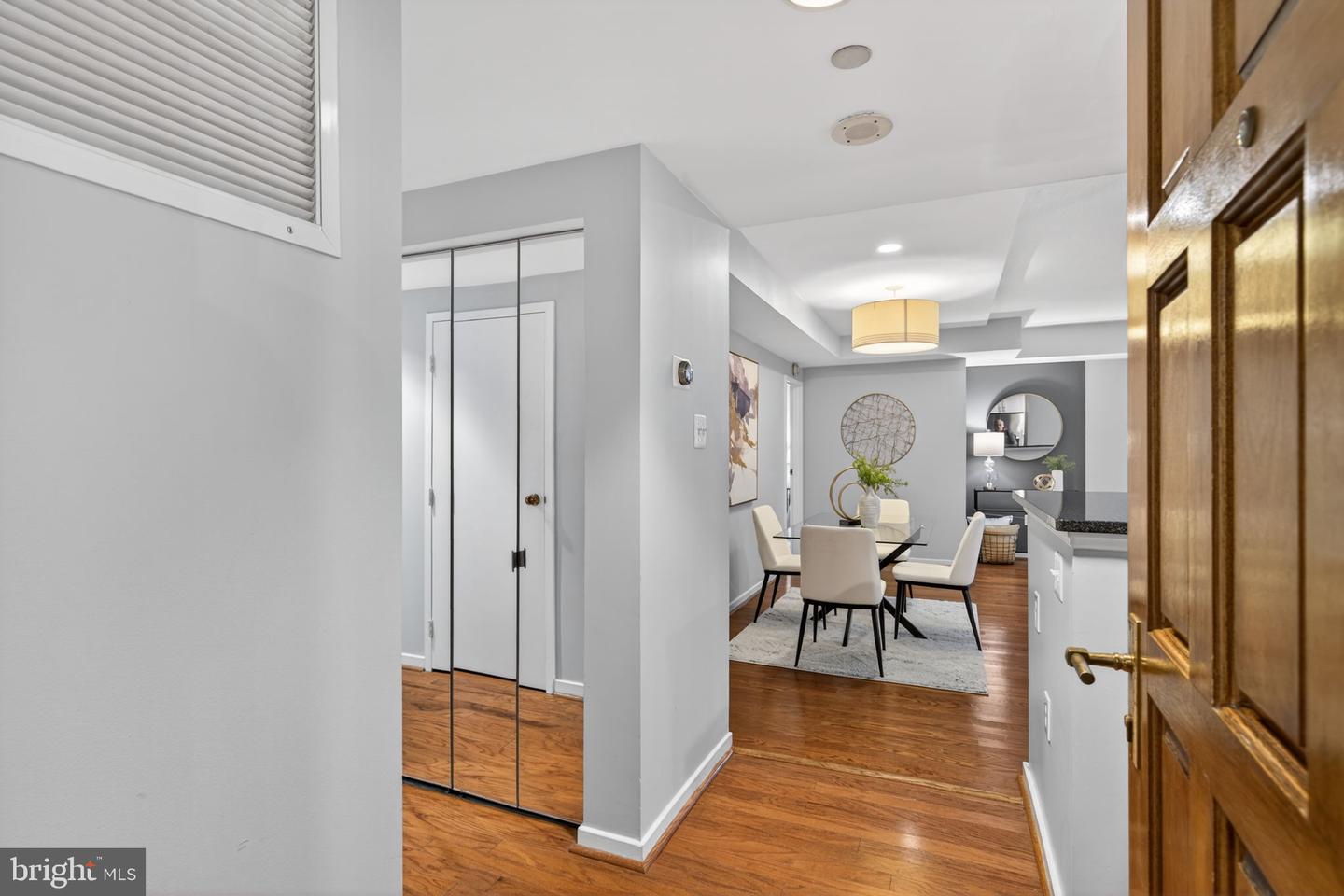 1530 KEY BLVD #327, ARLINGTON, Virginia 22209, 1 Bedroom Bedrooms, ,1 BathroomBathrooms,Residential,For sale,1530 KEY BLVD #327,VAAR2064228 MLS # VAAR2064228 1530 KEY BLVD #327, ARLINGTON, Virginia 22209, 1 Bedroom Bedrooms, ,1 BathroomBathrooms,Residential,For sale,1530 KEY BLVD #327,VAAR2064228 MLS # VAAR2064228