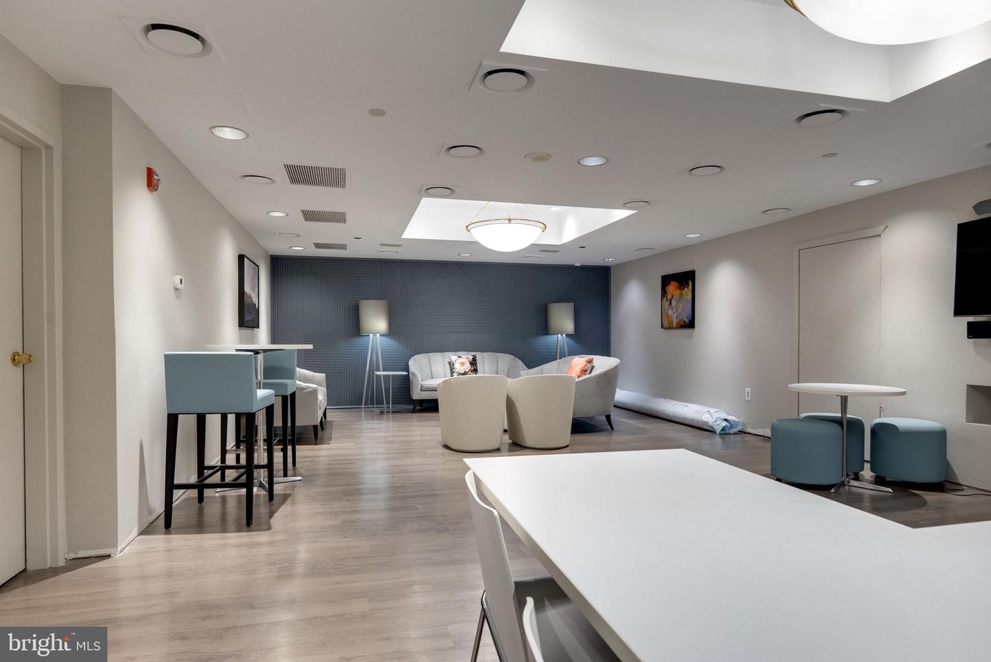 1530 KEY BLVD #327, ARLINGTON, Virginia 22209, 1 Bedroom Bedrooms, ,1 BathroomBathrooms,Residential,For sale,1530 KEY BLVD #327,VAAR2064228 MLS # VAAR2064228 1530 KEY BLVD #327, ARLINGTON, Virginia 22209, 1 Bedroom Bedrooms, ,1 BathroomBathrooms,Residential,For sale,1530 KEY BLVD #327,VAAR2064228 MLS # VAAR2064228