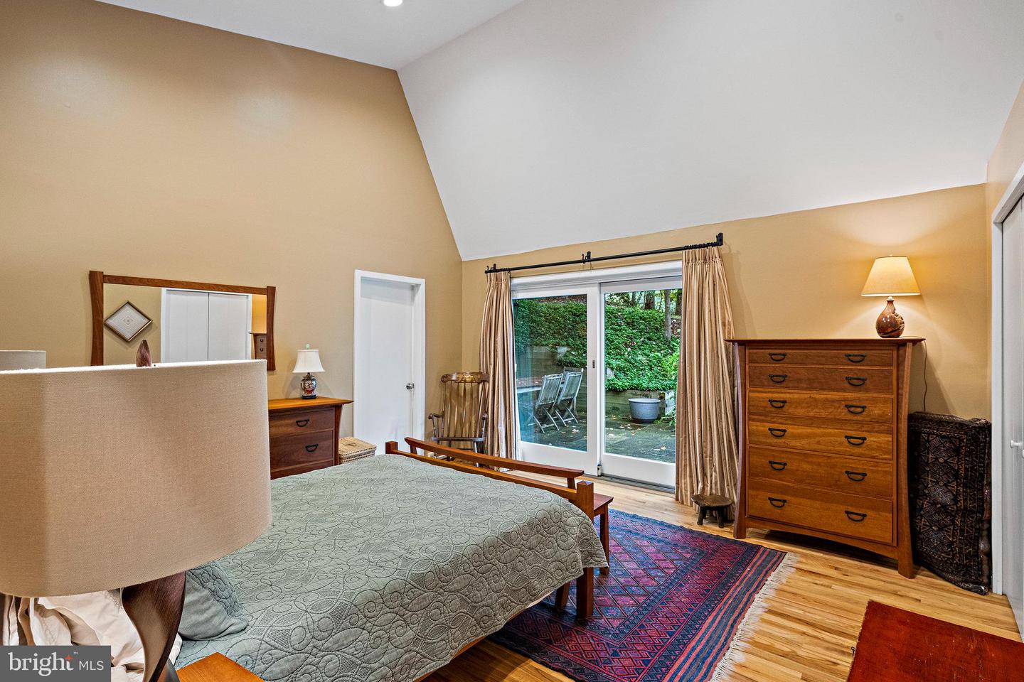 9706 BEACH MILL RD, GREAT FALLS, Virginia 22066, 4 Bedrooms Bedrooms, ,2 BathroomsBathrooms,Residential,For sale,9706 BEACH MILL RD,VAFX2272764 MLS # VAFX2272764