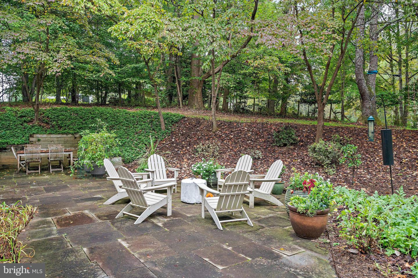 9706 BEACH MILL RD, GREAT FALLS, Virginia 22066, 4 Bedrooms Bedrooms, ,2 BathroomsBathrooms,Residential,For sale,9706 BEACH MILL RD,VAFX2272764 MLS # VAFX2272764