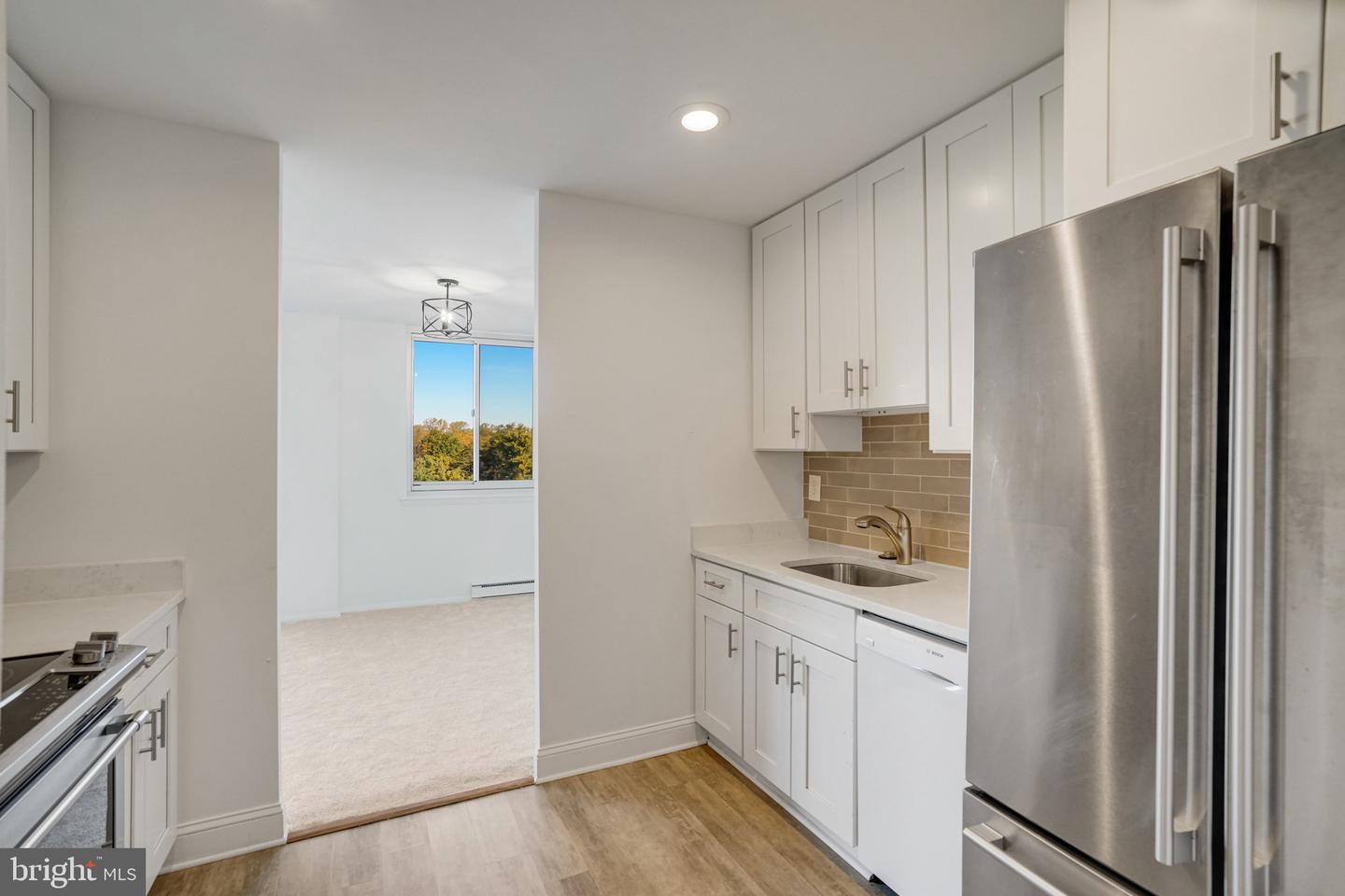 3245 RIO DR #901, FALLS CHURCH, Virginia 22041, 2 Bedrooms Bedrooms, ,2 BathroomsBathrooms,Residential,For sale,3245 RIO DR #901,VAFX2276774 MLS # VAFX2276774 3245 RIO DR #901, FALLS CHURCH, Virginia 22041, 2 Bedrooms Bedrooms, ,2 BathroomsBathrooms,Residential,For sale,3245 RIO DR #901,VAFX2276774 MLS # VAFX2276774