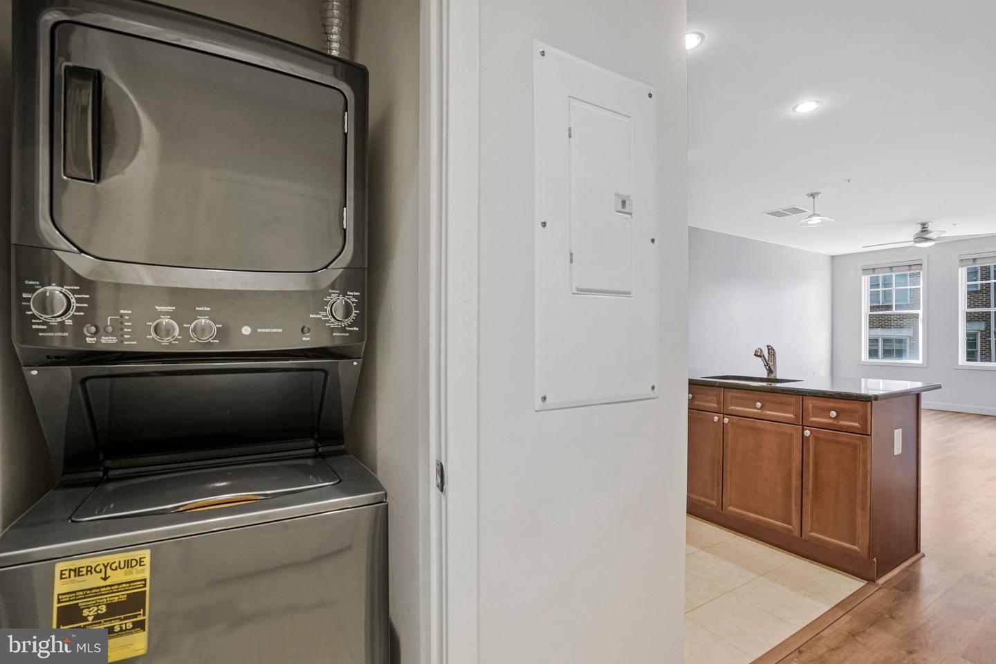 181 E REED AVE #206, ALEXANDRIA, Virginia 22305, 1 Bedroom Bedrooms, ,1 BathroomBathrooms,Residential,For sale,181 E REED AVE #206,VAAX2051482 MLS # VAAX2051482 181 E REED AVE #206, ALEXANDRIA, Virginia 22305, 1 Bedroom Bedrooms, ,1 BathroomBathrooms,Residential,For sale,181 E REED AVE #206,VAAX2051482 MLS # VAAX2051482