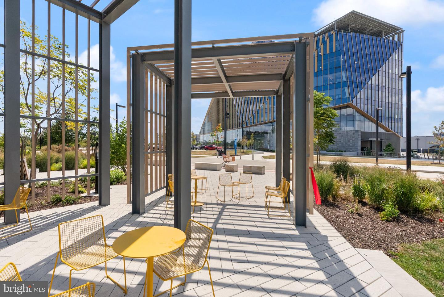 181 E REED AVE #206, ALEXANDRIA, Virginia 22305, 1 Bedroom Bedrooms, ,1 BathroomBathrooms,Residential,For sale,181 E REED AVE #206,VAAX2051482 MLS # VAAX2051482 181 E REED AVE #206, ALEXANDRIA, Virginia 22305, 1 Bedroom Bedrooms, ,1 BathroomBathrooms,Residential,For sale,181 E REED AVE #206,VAAX2051482 MLS # VAAX2051482