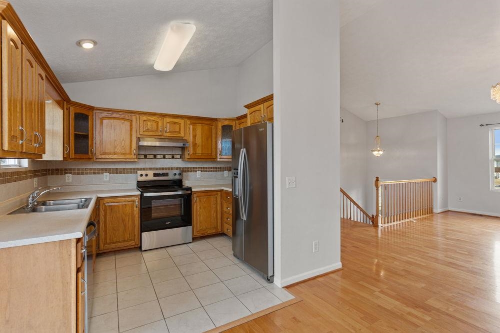 1734 AMHERST CT, HARRISONBURG, Virginia 22801, 3 Bedrooms Bedrooms, ,3 BathroomsBathrooms,Residential,1734 AMHERST CT,672842 MLS # 672842