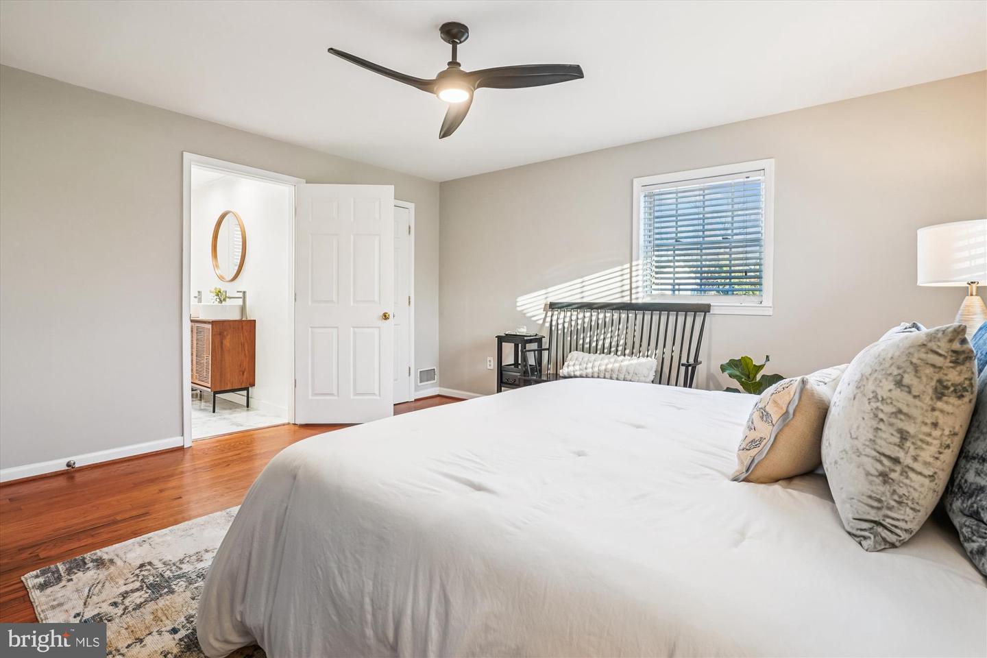 9016 GREYLOCK ST, ALEXANDRIA, Virginia 22308, 5 Bedrooms Bedrooms, ,3 BathroomsBathrooms,Residential,For sale,9016 GREYLOCK ST,VAFX2279248 MLS # VAFX2279248 9016 GREYLOCK ST, ALEXANDRIA, Virginia 22308, 5 Bedrooms Bedrooms, ,3 BathroomsBathrooms,Residential,For sale,9016 GREYLOCK ST,VAFX2279248 MLS # VAFX2279248