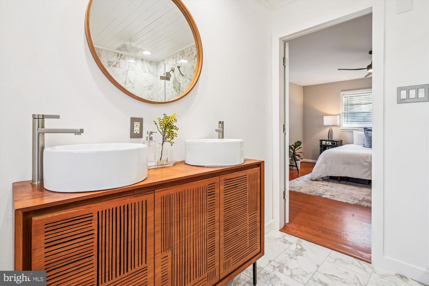 9016 GREYLOCK ST, ALEXANDRIA, Virginia 22308, 5 Bedrooms Bedrooms, ,3 BathroomsBathrooms,Residential,For sale,9016 GREYLOCK ST,VAFX2279248 MLS # VAFX2279248 9016 GREYLOCK ST, ALEXANDRIA, Virginia 22308, 5 Bedrooms Bedrooms, ,3 BathroomsBathrooms,Residential,For sale,9016 GREYLOCK ST,VAFX2279248 MLS # VAFX2279248