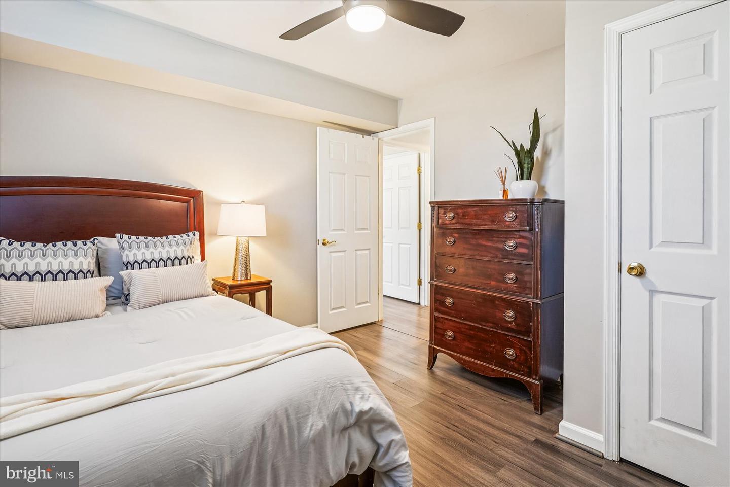 9016 GREYLOCK ST, ALEXANDRIA, Virginia 22308, 5 Bedrooms Bedrooms, ,3 BathroomsBathrooms,Residential,For sale,9016 GREYLOCK ST,VAFX2279248 MLS # VAFX2279248 9016 GREYLOCK ST, ALEXANDRIA, Virginia 22308, 5 Bedrooms Bedrooms, ,3 BathroomsBathrooms,Residential,For sale,9016 GREYLOCK ST,VAFX2279248 MLS # VAFX2279248