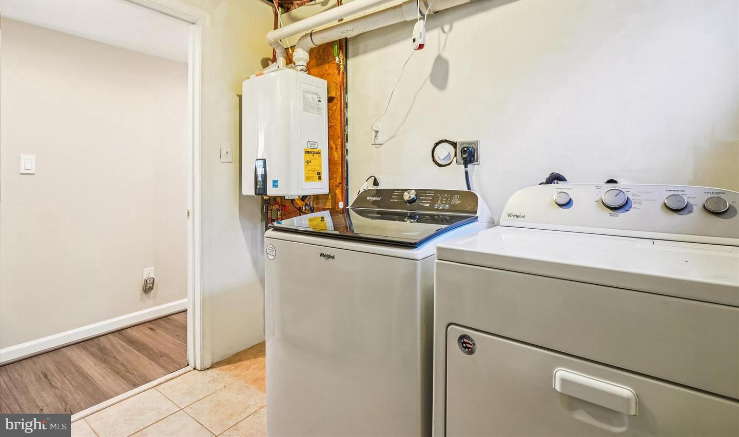 9016 GREYLOCK ST, ALEXANDRIA, Virginia 22308, 5 Bedrooms Bedrooms, ,3 BathroomsBathrooms,Residential,For sale,9016 GREYLOCK ST,VAFX2279248 MLS # VAFX2279248 9016 GREYLOCK ST, ALEXANDRIA, Virginia 22308, 5 Bedrooms Bedrooms, ,3 BathroomsBathrooms,Residential,For sale,9016 GREYLOCK ST,VAFX2279248 MLS # VAFX2279248