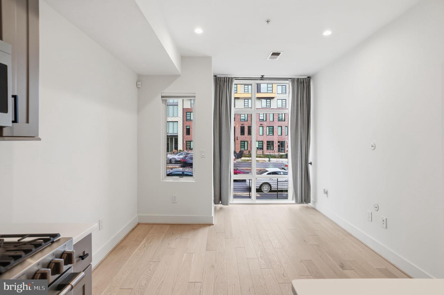 1510 NORTH CAPITOL ST NW #101, WASHINGTON, District Of Columbia 20002, 1 Bedroom Bedrooms, ,1 BathroomBathrooms,Residential,For sale,1510 NORTH CAPITOL ST NW #101,DCDC2232634 MLS # DCDC2232634 1510 NORTH CAPITOL ST NW #101, WASHINGTON, District Of Columbia 20002, 1 Bedroom Bedrooms, ,1 BathroomBathrooms,Residential,For sale,1510 NORTH CAPITOL ST NW #101,DCDC2232634 MLS # DCDC2232634