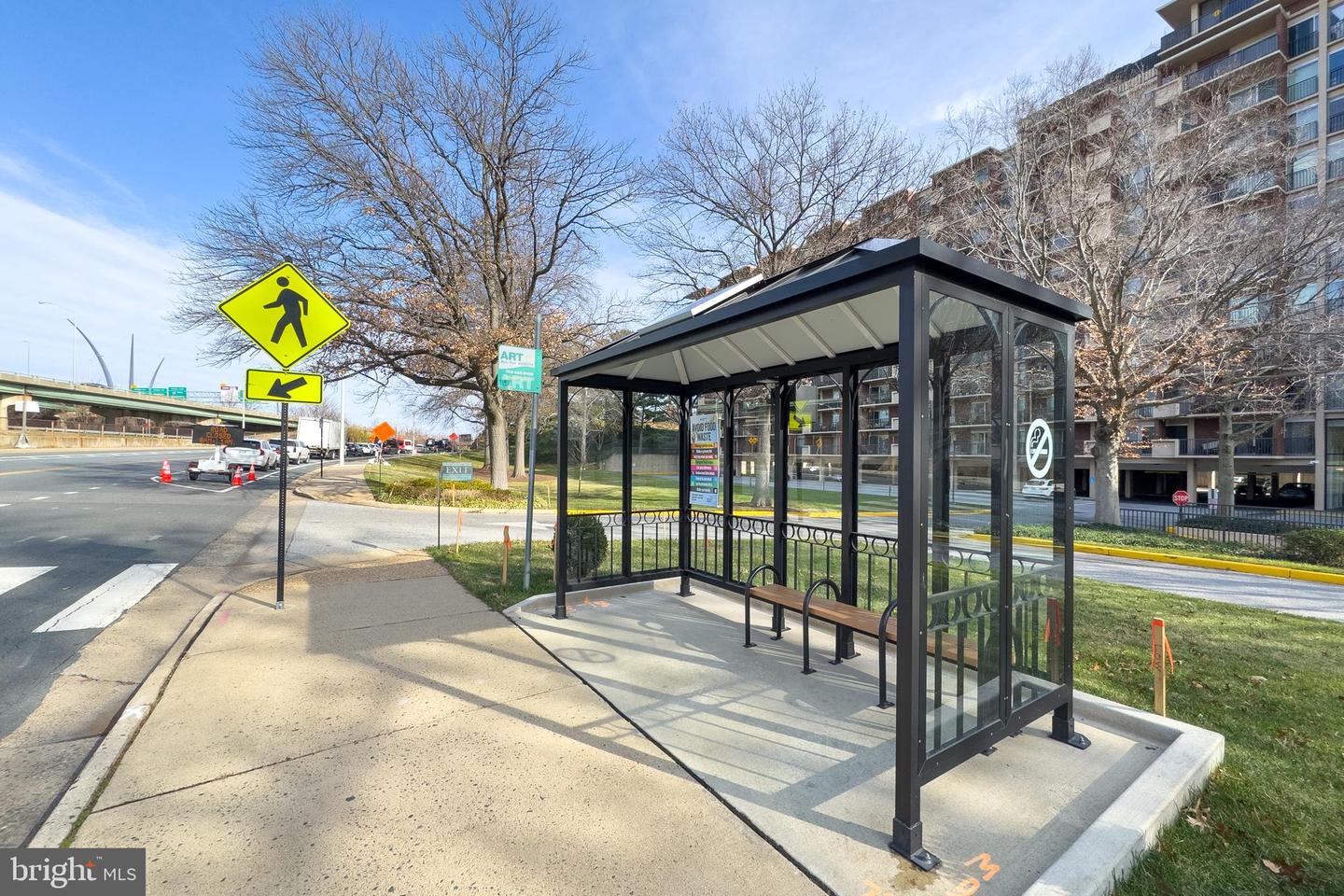 1300 ARMY NAVY DR #124, ARLINGTON, Virginia 22202, 1 Bedroom Bedrooms, ,1 BathroomBathrooms,Residential,For sale,1300 ARMY NAVY DR #124,VAAR2066486 MLS # VAAR2066486