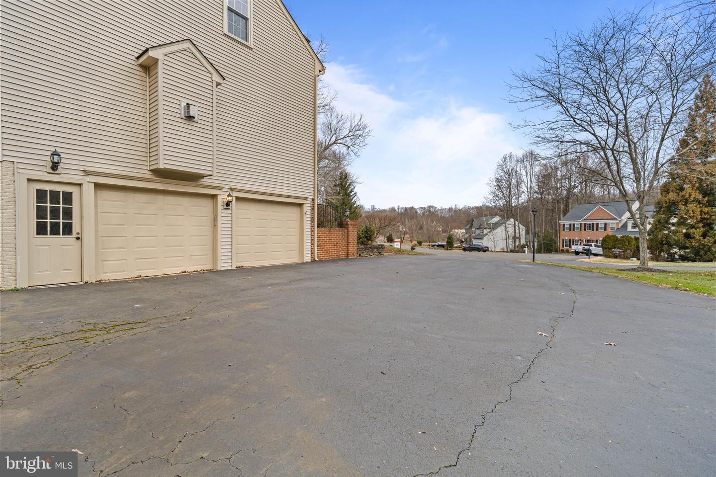 12170 IVAKOTA CT, MANASSAS, Virginia 20112, 5 Bedrooms Bedrooms, ,2 BathroomsBathrooms,Residential,For sale,12170 IVAKOTA CT,VAPW2109180 MLS # VAPW2109180