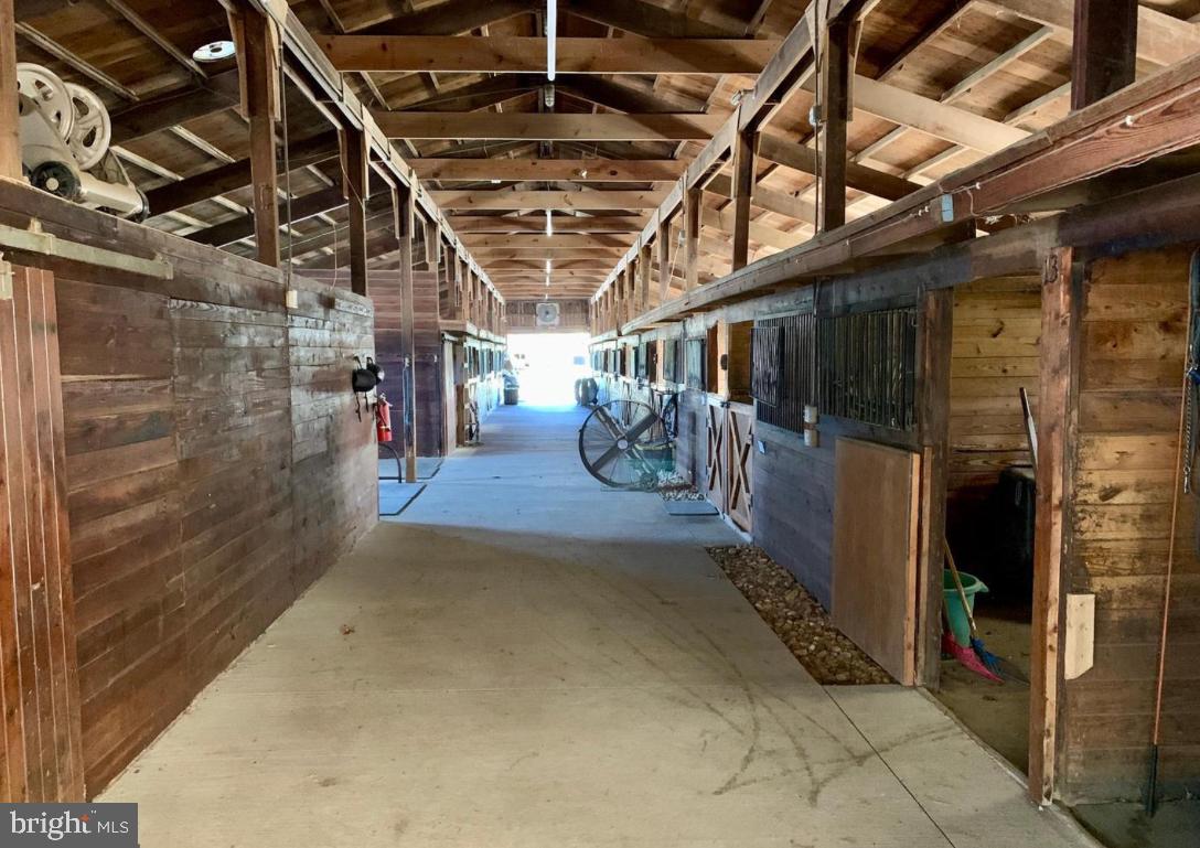 3000 TITANIC DR, STAFFORD, Virginia 22554, 4 Bedrooms Bedrooms, ,2 BathroomsBathrooms,Residential,For sale,3000 TITANIC DR,VAST2044752 MLS # VAST2044752