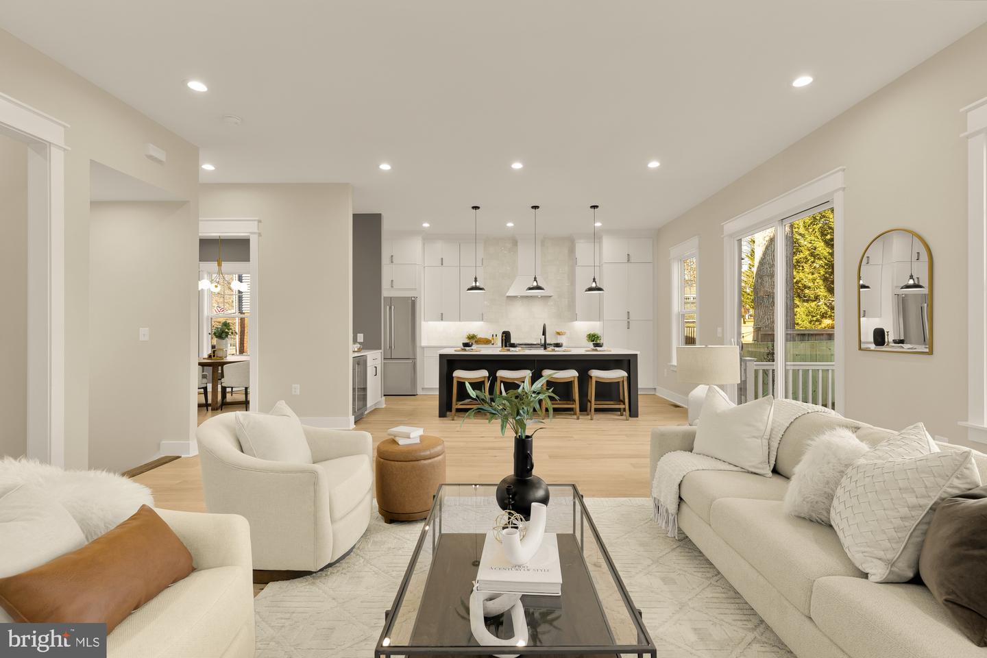 859 N LEXINGTON ST, ARLINGTON, Virginia 22205, 5 Bedrooms Bedrooms, ,4 BathroomsBathrooms,Residential,For sale,859 N LEXINGTON ST,VAAR2067002 MLS # VAAR2067002