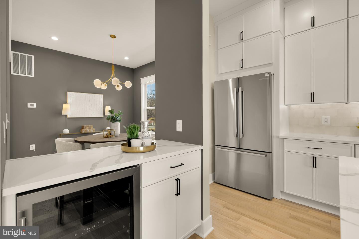 859 N LEXINGTON ST, ARLINGTON, Virginia 22205, 5 Bedrooms Bedrooms, ,4 BathroomsBathrooms,Residential,For sale,859 N LEXINGTON ST,VAAR2067002 MLS # VAAR2067002