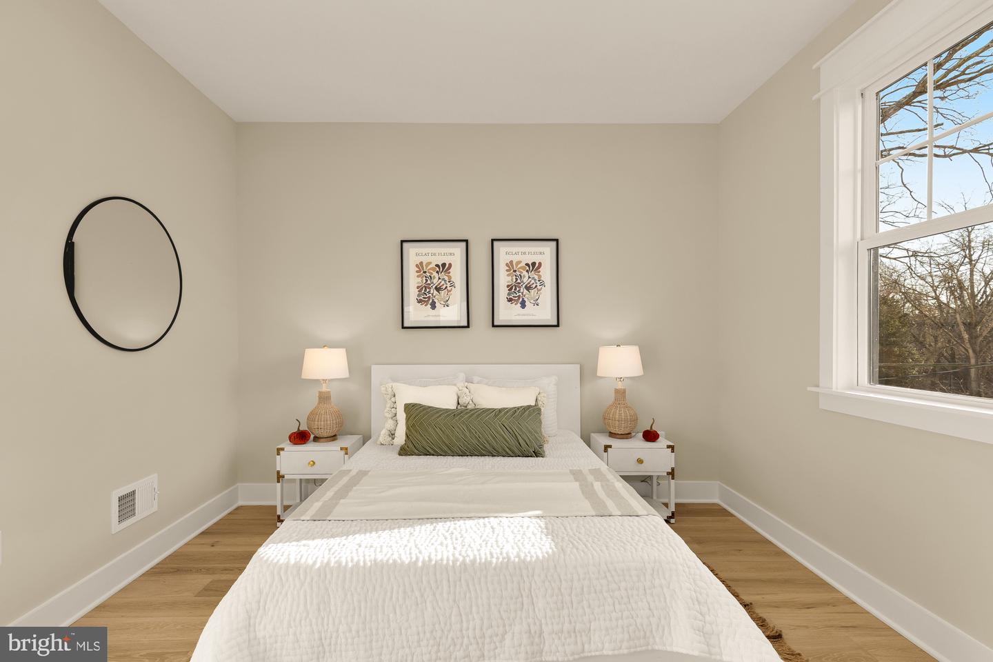 859 N LEXINGTON ST, ARLINGTON, Virginia 22205, 5 Bedrooms Bedrooms, ,4 BathroomsBathrooms,Residential,For sale,859 N LEXINGTON ST,VAAR2067002 MLS # VAAR2067002