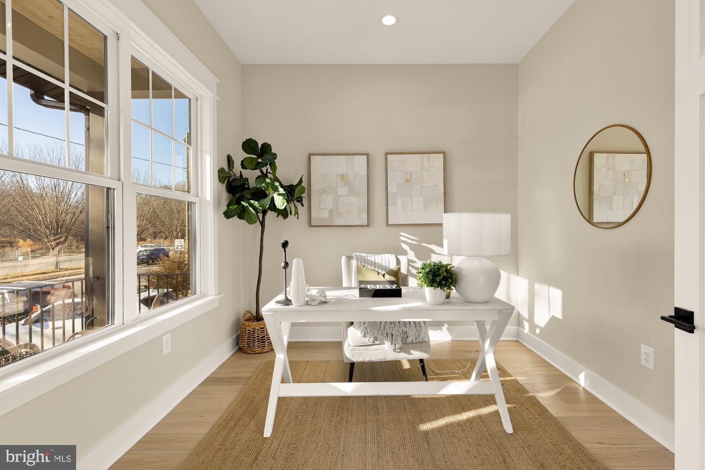 859 N LEXINGTON ST, ARLINGTON, Virginia 22205, 5 Bedrooms Bedrooms, ,4 BathroomsBathrooms,Residential,For sale,859 N LEXINGTON ST,VAAR2067002 MLS # VAAR2067002