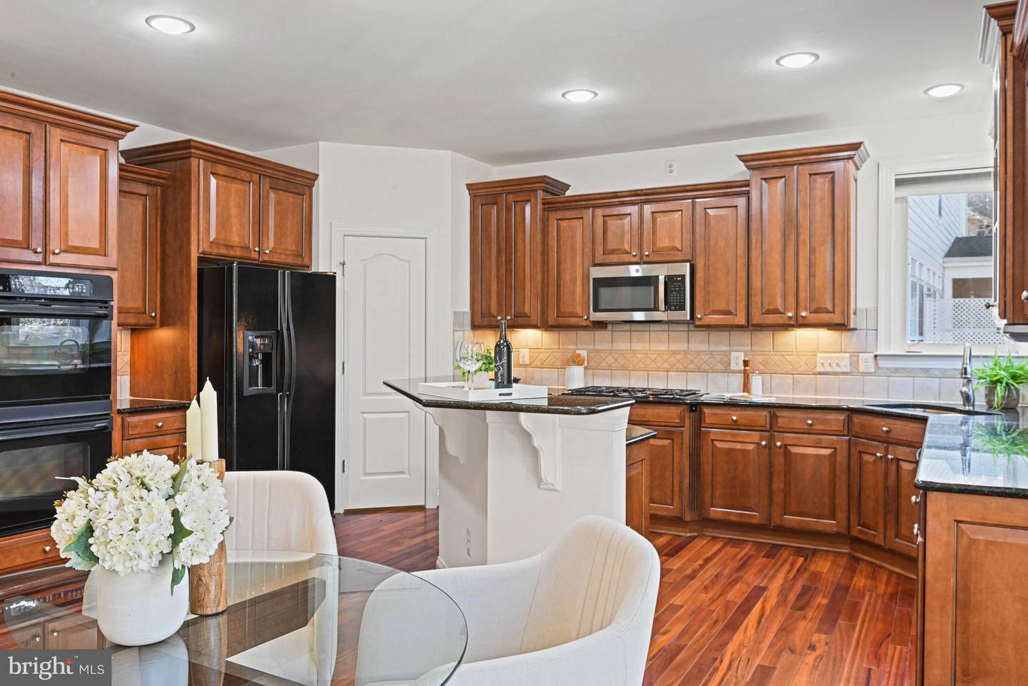 22125 HIGHVIEW TRAIL PL, BROADLANDS, Virginia 20148, 4 Bedrooms Bedrooms, ,4 BathroomsBathrooms,Residential,For sale,22125 HIGHVIEW TRAIL PL,VALO2112960 MLS # VALO2112960