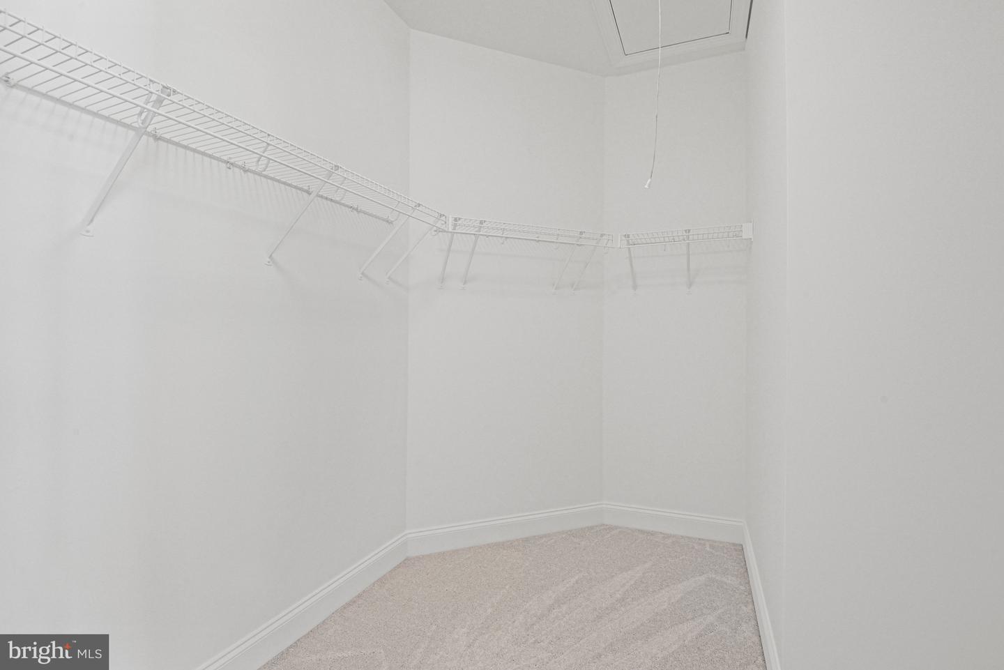 22125 HIGHVIEW TRAIL PL, BROADLANDS, Virginia 20148, 4 Bedrooms Bedrooms, ,4 BathroomsBathrooms,Residential,For sale,22125 HIGHVIEW TRAIL PL,VALO2112960 MLS # VALO2112960