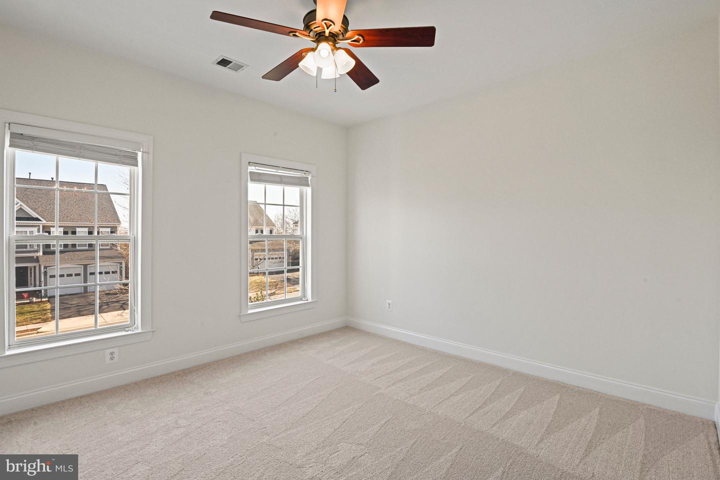 22125 HIGHVIEW TRAIL PL, BROADLANDS, Virginia 20148, 4 Bedrooms Bedrooms, ,4 BathroomsBathrooms,Residential,For sale,22125 HIGHVIEW TRAIL PL,VALO2112960 MLS # VALO2112960