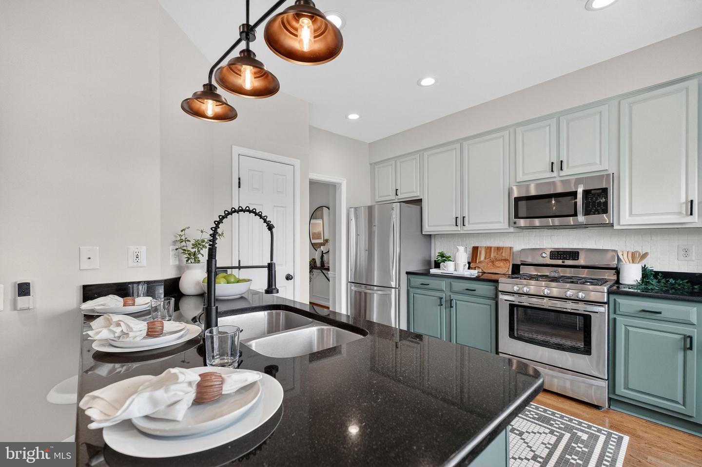 47610 WATKINS ISLAND SQ, STERLING, Virginia 20165, 3 Bedrooms Bedrooms, ,3 BathroomsBathrooms,Residential,For sale,47610 WATKINS ISLAND SQ,VALO2112998 MLS # VALO2112998 47610 WATKINS ISLAND SQ, STERLING, Virginia 20165, 3 Bedrooms Bedrooms, ,3 BathroomsBathrooms,Residential,For sale,47610 WATKINS ISLAND SQ,VALO2112998 MLS # VALO2112998