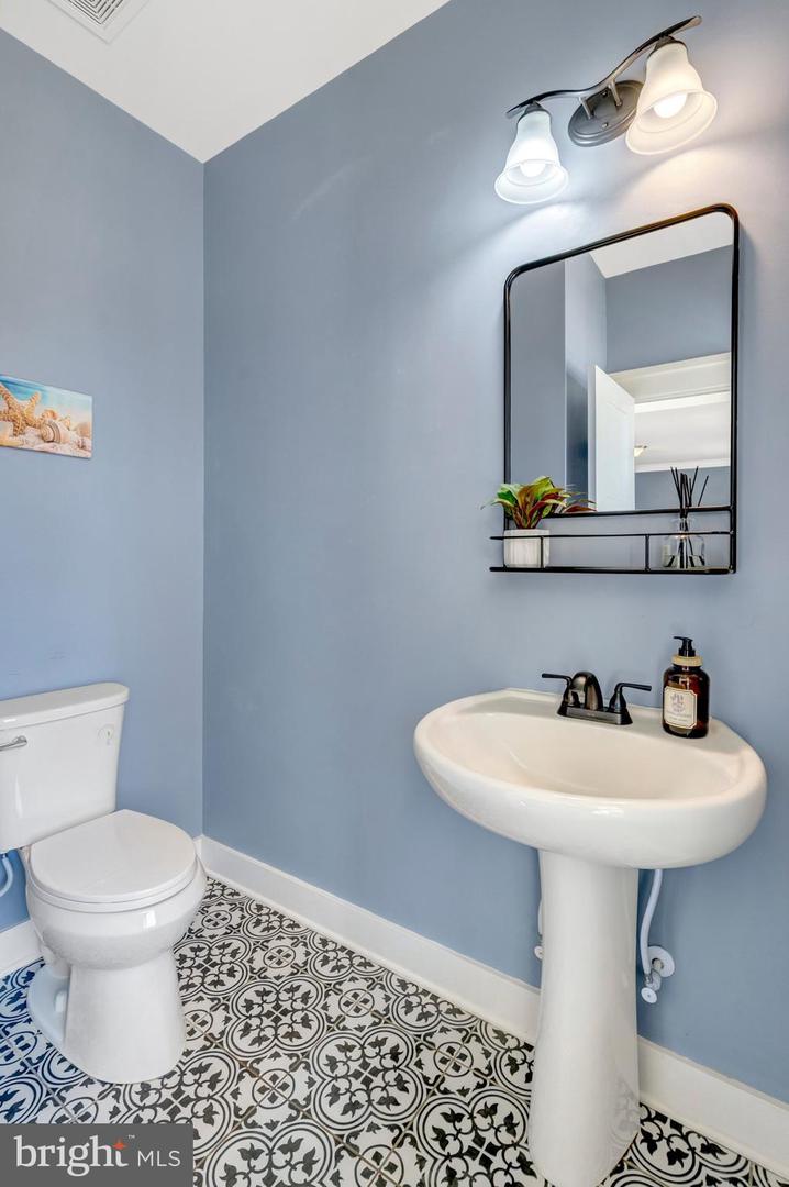 116 HIDDEN LN, STAFFORD, Virginia 22556, 5 Bedrooms Bedrooms, ,3 BathroomsBathrooms,Residential,For sale,116 HIDDEN LN,VAST2044904 MLS # VAST2044904