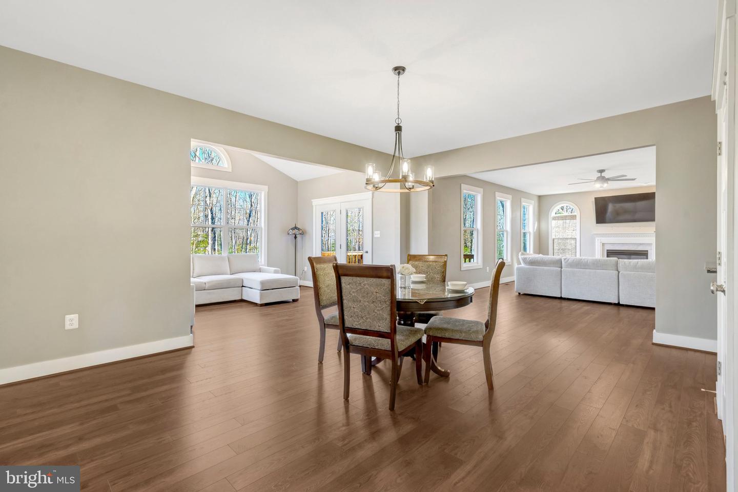 116 HIDDEN LN, STAFFORD, Virginia 22556, 5 Bedrooms Bedrooms, ,3 BathroomsBathrooms,Residential,For sale,116 HIDDEN LN,VAST2044904 MLS # VAST2044904