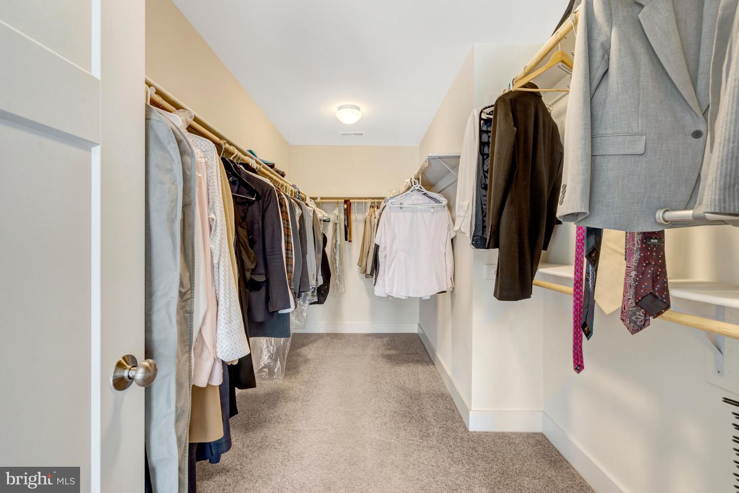 116 HIDDEN LN, STAFFORD, Virginia 22556, 5 Bedrooms Bedrooms, ,3 BathroomsBathrooms,Residential,For sale,116 HIDDEN LN,VAST2044904 MLS # VAST2044904