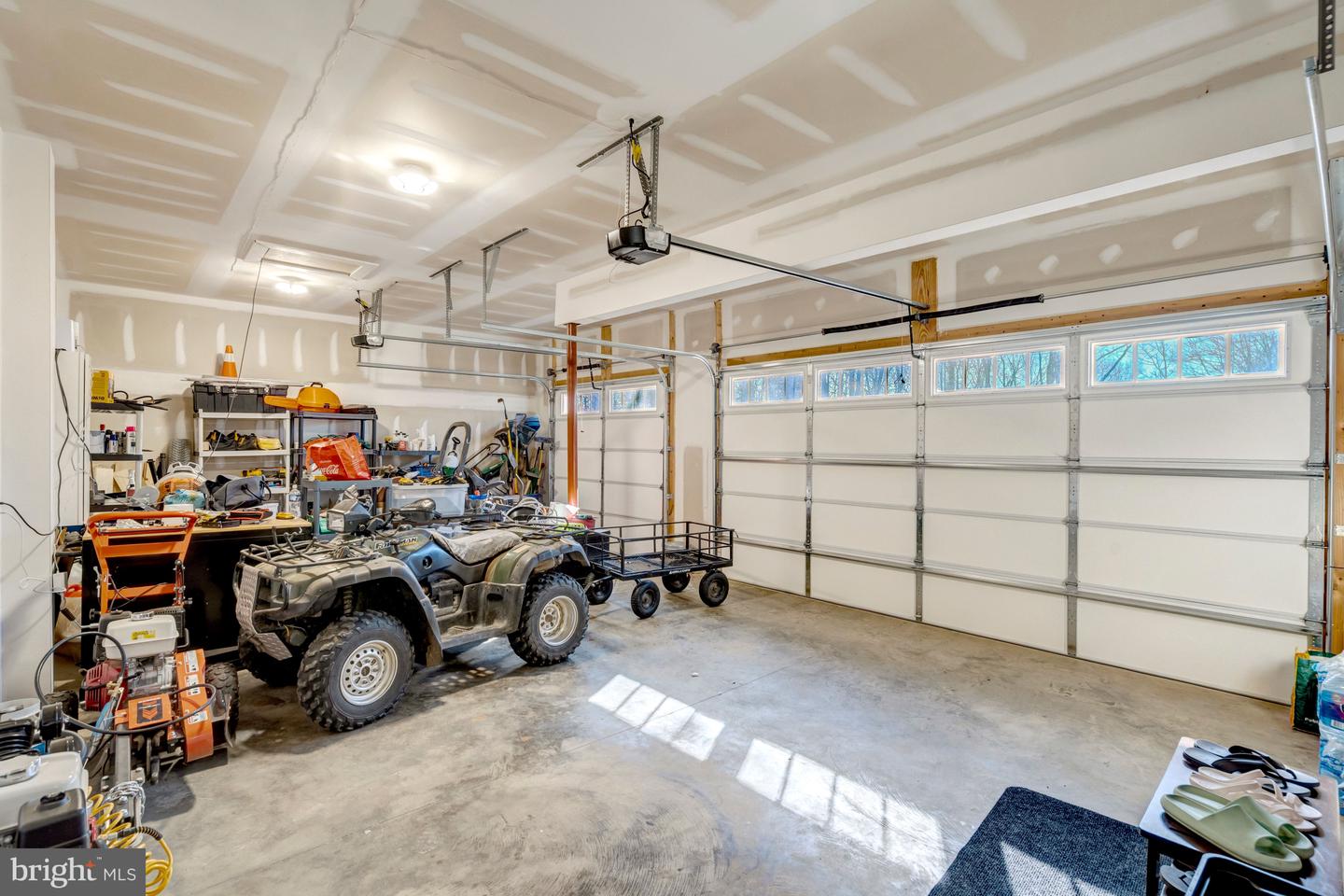 116 HIDDEN LN, STAFFORD, Virginia 22556, 5 Bedrooms Bedrooms, ,3 BathroomsBathrooms,Residential,For sale,116 HIDDEN LN,VAST2044904 MLS # VAST2044904