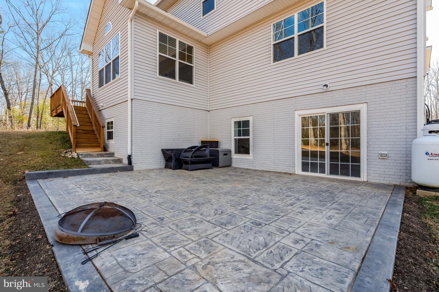 116 HIDDEN LN, STAFFORD, Virginia 22556, 5 Bedrooms Bedrooms, ,3 BathroomsBathrooms,Residential,For sale,116 HIDDEN LN,VAST2044904 MLS # VAST2044904