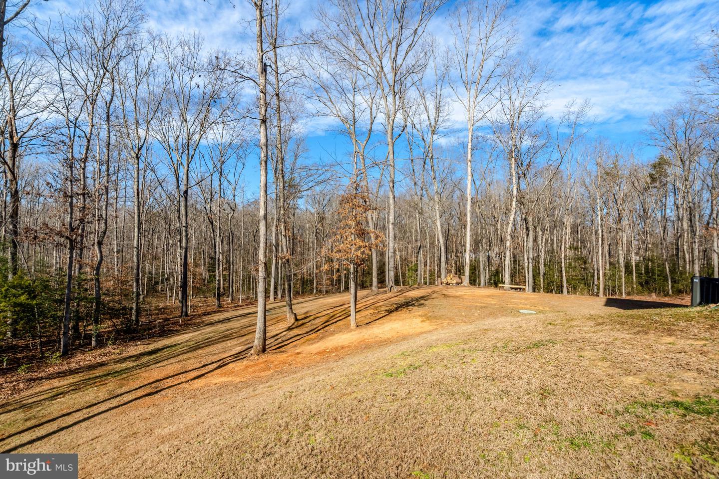 116 HIDDEN LN, STAFFORD, Virginia 22556, 5 Bedrooms Bedrooms, ,3 BathroomsBathrooms,Residential,For sale,116 HIDDEN LN,VAST2044904 MLS # VAST2044904