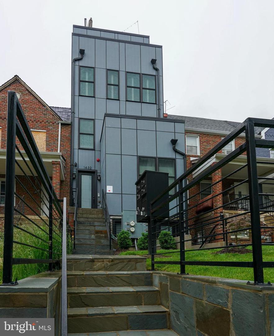1632 K ST NE #PH, WASHINGTON, District Of Columbia 20002, 3 Bedrooms Bedrooms, ,3 BathroomsBathrooms,Residential,For sale,1632 K ST NE #PH,DCDC2239220 MLS # DCDC2239220 1632 K ST NE #PH, WASHINGTON, District Of Columbia 20002, 3 Bedrooms Bedrooms, ,3 BathroomsBathrooms,Residential,For sale,1632 K ST NE #PH,DCDC2239220 MLS # DCDC2239220