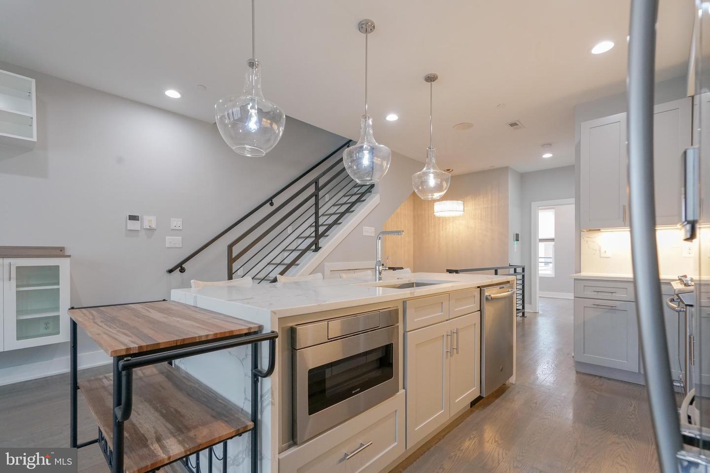 1632 K ST NE #PH, WASHINGTON, District Of Columbia 20002, 3 Bedrooms Bedrooms, ,3 BathroomsBathrooms,Residential,For sale,1632 K ST NE #PH,DCDC2239220 MLS # DCDC2239220 1632 K ST NE #PH, WASHINGTON, District Of Columbia 20002, 3 Bedrooms Bedrooms, ,3 BathroomsBathrooms,Residential,For sale,1632 K ST NE #PH,DCDC2239220 MLS # DCDC2239220