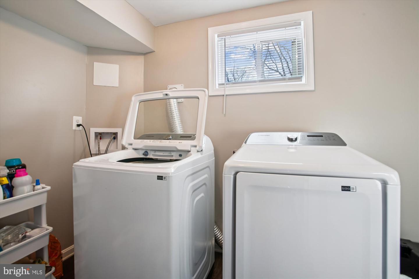 8008 NOEL ST, ALEXANDRIA, Virginia 22309, 3 Bedrooms Bedrooms, ,2 BathroomsBathrooms,Residential,For sale,8008 NOEL ST,VAFX2284348 MLS # VAFX2284348 8008 NOEL ST, ALEXANDRIA, Virginia 22309, 3 Bedrooms Bedrooms, ,2 BathroomsBathrooms,Residential,For sale,8008 NOEL ST,VAFX2284348 MLS # VAFX2284348