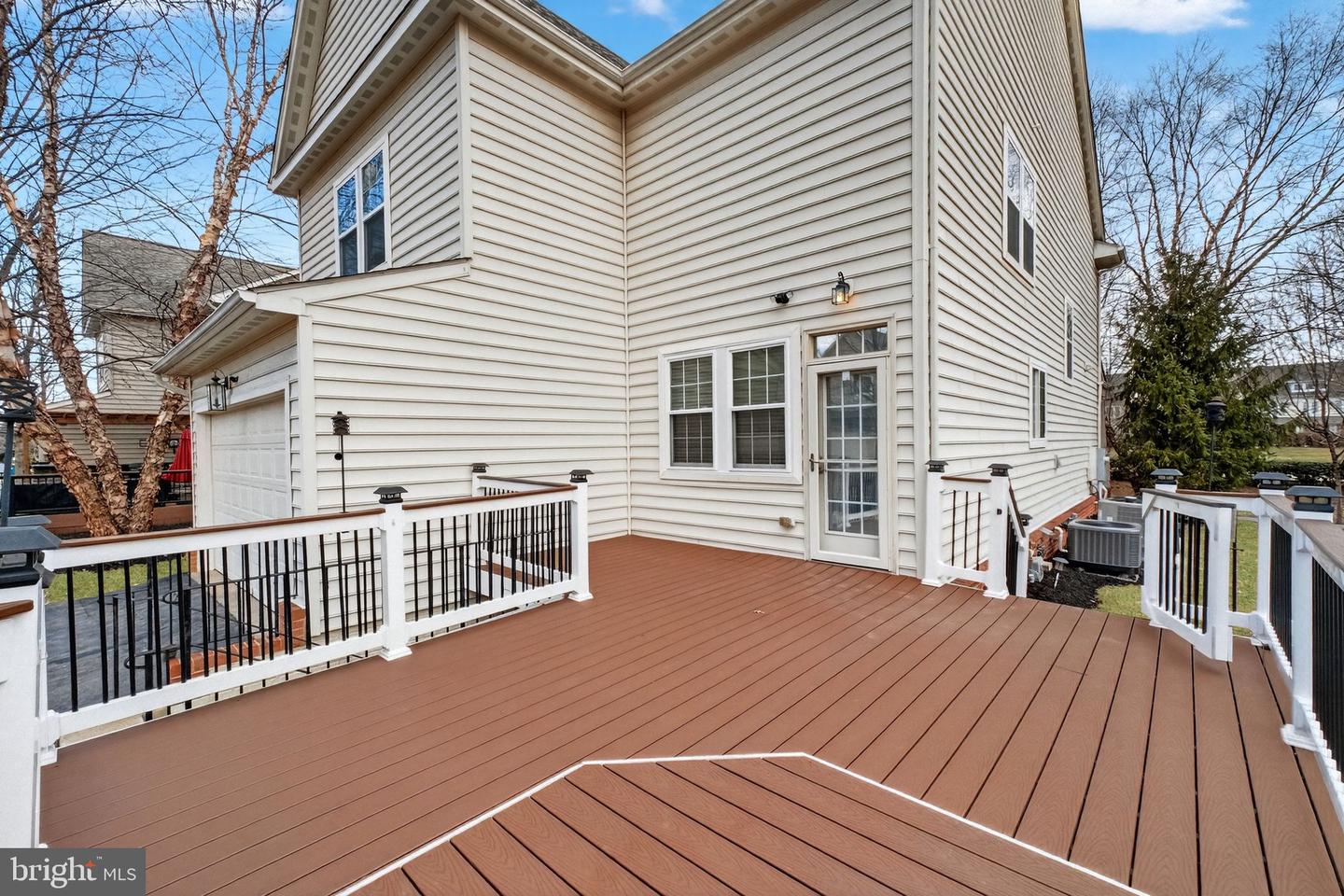 23106 BRONSTEIN LN, BRAMBLETON, Virginia 20148, 5 Bedrooms Bedrooms, ,4 BathroomsBathrooms,Residential,For sale,23106 BRONSTEIN LN,VALO2113470 MLS # VALO2113470