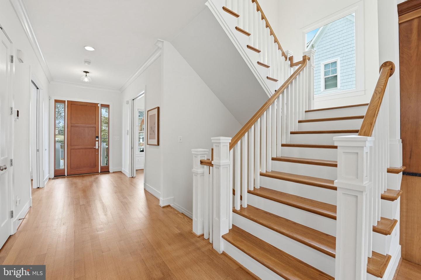 1614 N JACKSON ST, ARLINGTON, Virginia 22201, 4 Bedrooms Bedrooms, ,4 BathroomsBathrooms,Residential,For sale,1614 N JACKSON ST,VAAR2067410 MLS # VAAR2067410