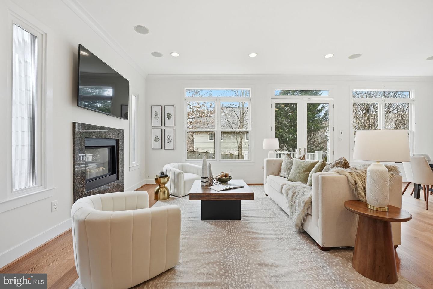 1614 N JACKSON ST, ARLINGTON, Virginia 22201, 4 Bedrooms Bedrooms, ,4 BathroomsBathrooms,Residential,For sale,1614 N JACKSON ST,VAAR2067410 MLS # VAAR2067410