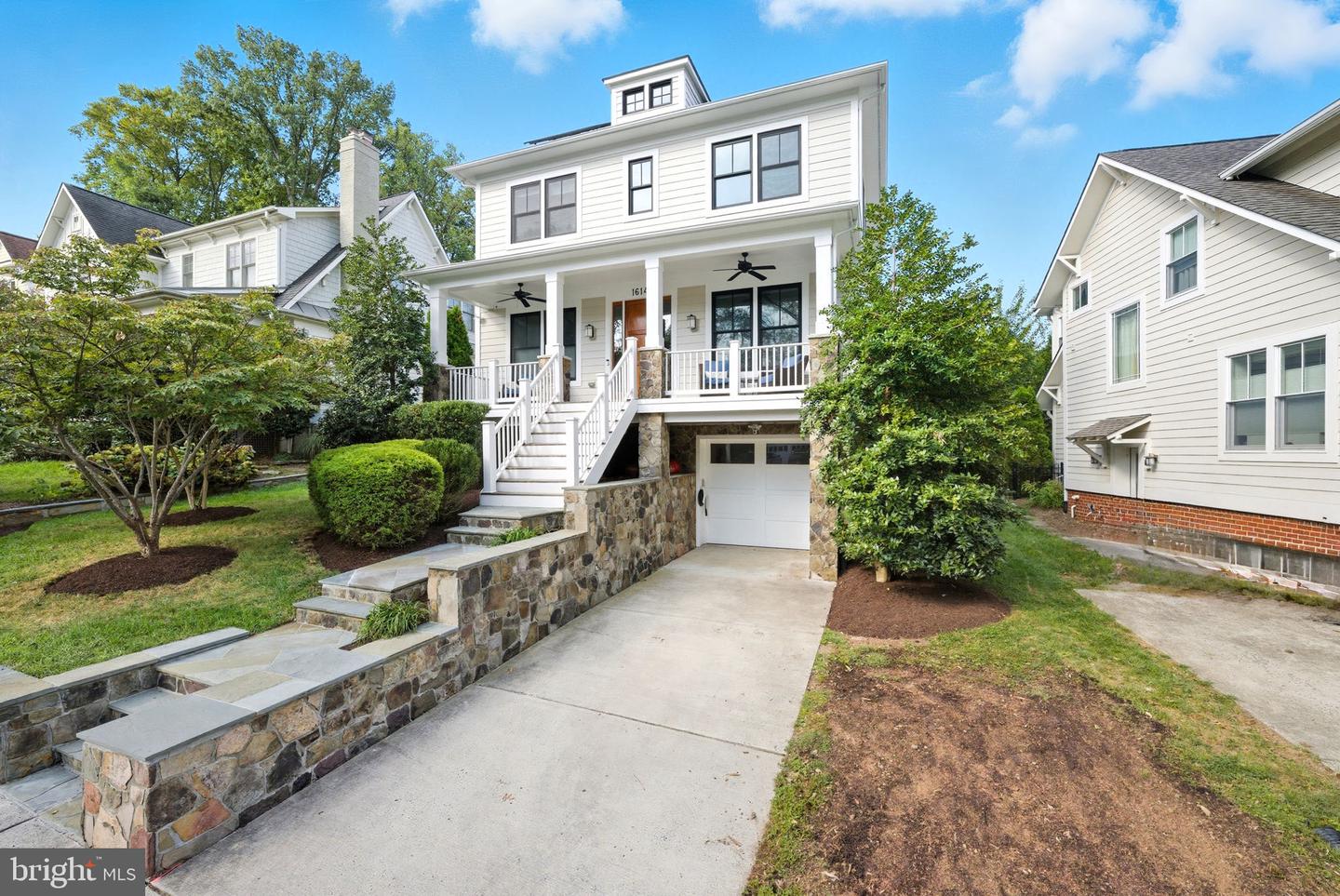 1614 N JACKSON ST, ARLINGTON, Virginia 22201, 4 Bedrooms Bedrooms, ,4 BathroomsBathrooms,Residential,For sale,1614 N JACKSON ST,VAAR2067410 MLS # VAAR2067410