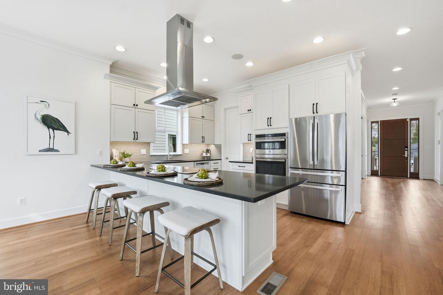 1614 N JACKSON ST, ARLINGTON, Virginia 22201, 4 Bedrooms Bedrooms, ,4 BathroomsBathrooms,Residential,For sale,1614 N JACKSON ST,VAAR2067410 MLS # VAAR2067410