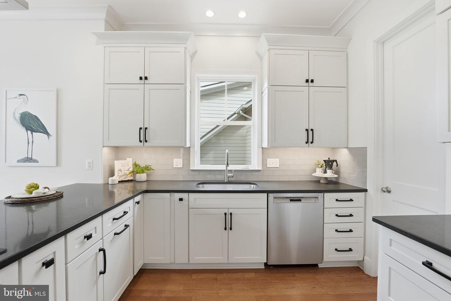 1614 N JACKSON ST, ARLINGTON, Virginia 22201, 4 Bedrooms Bedrooms, ,4 BathroomsBathrooms,Residential,For sale,1614 N JACKSON ST,VAAR2067410 MLS # VAAR2067410