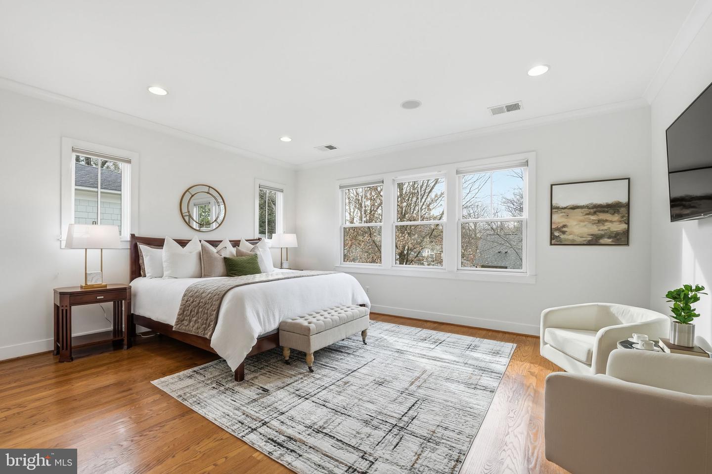 1614 N JACKSON ST, ARLINGTON, Virginia 22201, 4 Bedrooms Bedrooms, ,4 BathroomsBathrooms,Residential,For sale,1614 N JACKSON ST,VAAR2067410 MLS # VAAR2067410